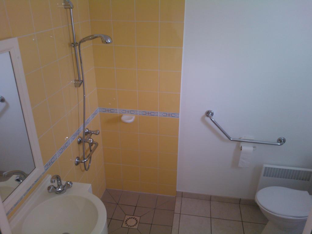 3 Bedrooms Holiday Home Golf Resort Port-Bourgenay Talmont-Saint-Hilaire Habitación foto